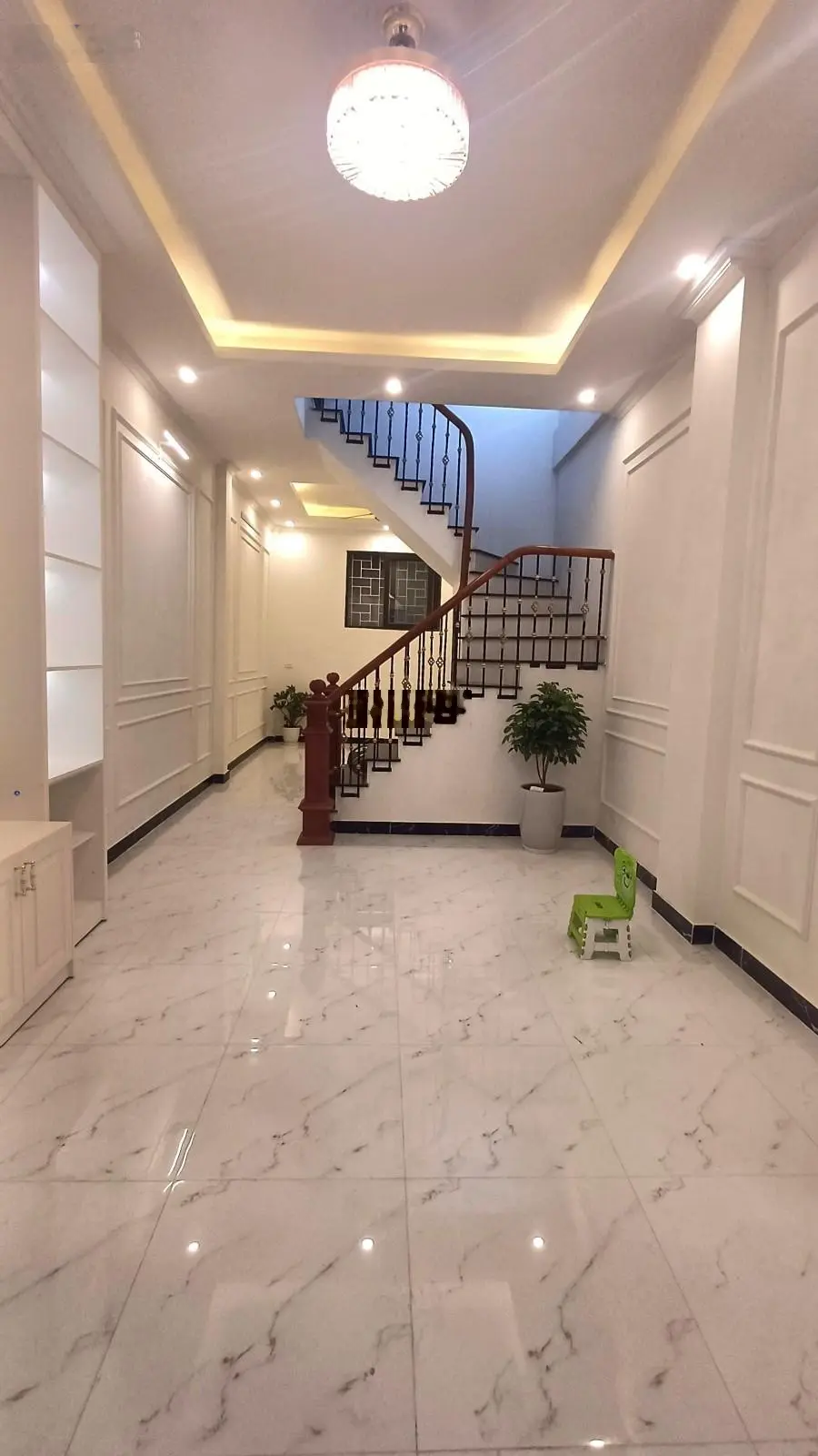 Khương Trung, Thanh Xuân - nhà mới 45m2 - 5 tầng, ô tô đỗ cửa, giá 7,x tỷ, LH 0904 690 ***