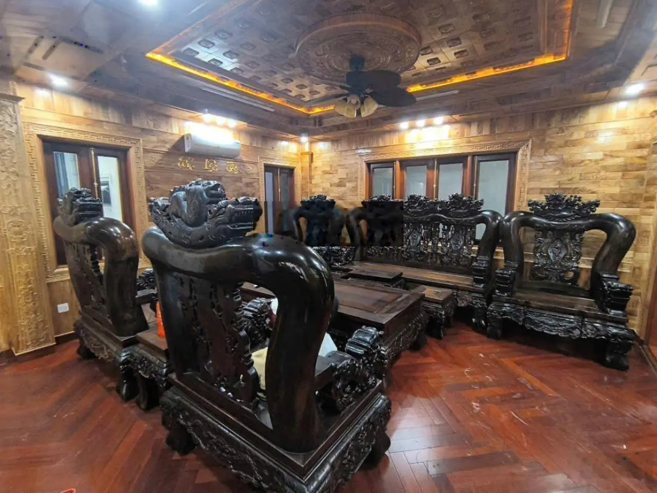 Bán nhà 7 tầng tại tư đình, long biên thang máy, gara ô tô, nội thất cao cấp. diện tích 41m2