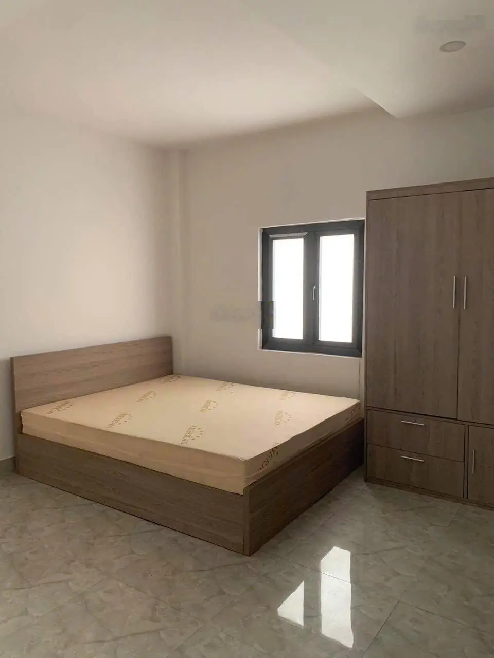 Bán nhà 3 tầng cho thuê 18 tr/tháng gần biển Mỹ Khê trung tâm Sơn Trà Đà Nẵng mặt tiền Nguyễn Đình