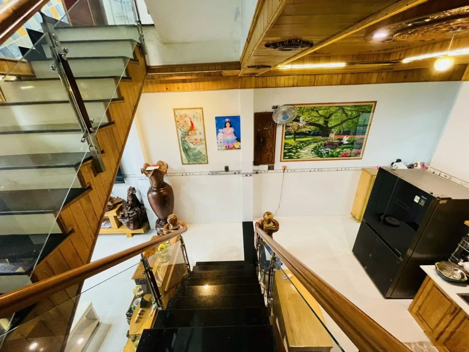 Bán nhà 3 tầng đẹp, ngay Chợ Chiều, hẻm Đường Lương Đình Của, Vĩnh Ngọc, Nha Trang