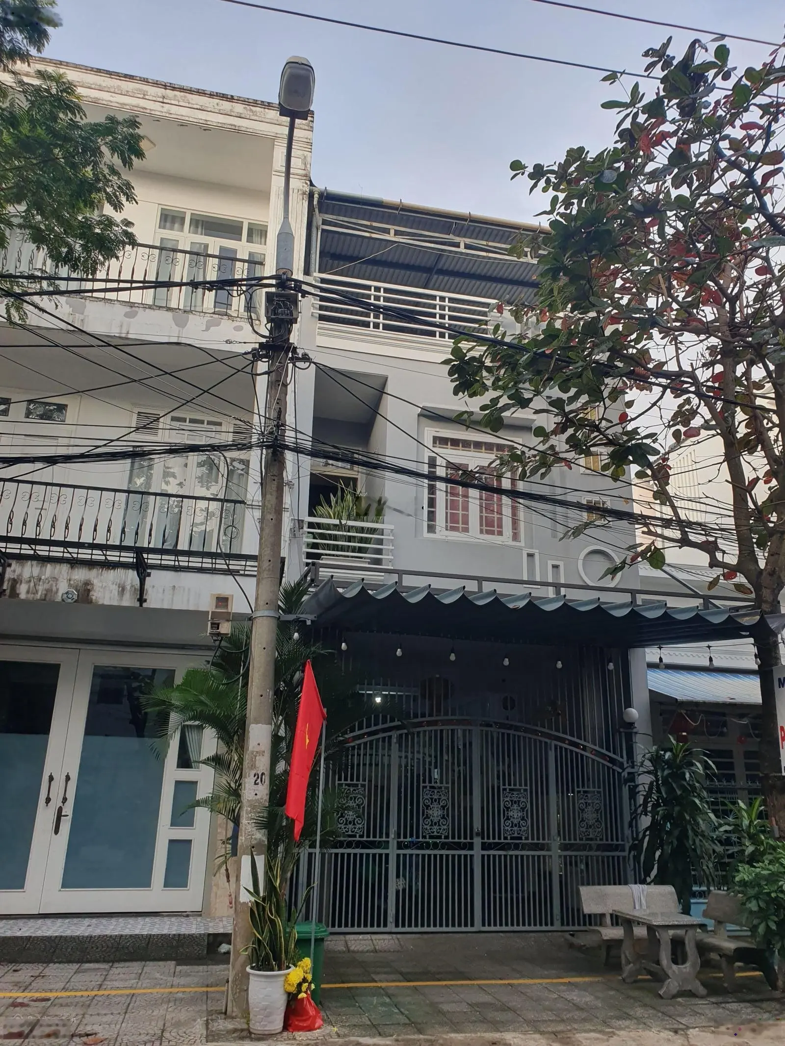 Nhà 3 tầng biển Phước Mỹ cạnh Hồ Nghinh, 1 đời chủ đứng ra bán nhỉnh nhẹ 9 tỷ