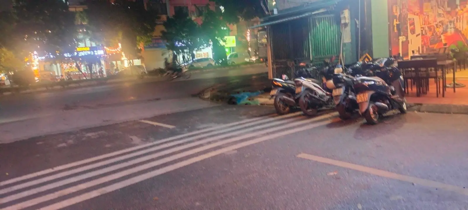 Mặt phố Hồng Tiến - kinh doanh siêu đỉnh - tiềm năng tăng giá
