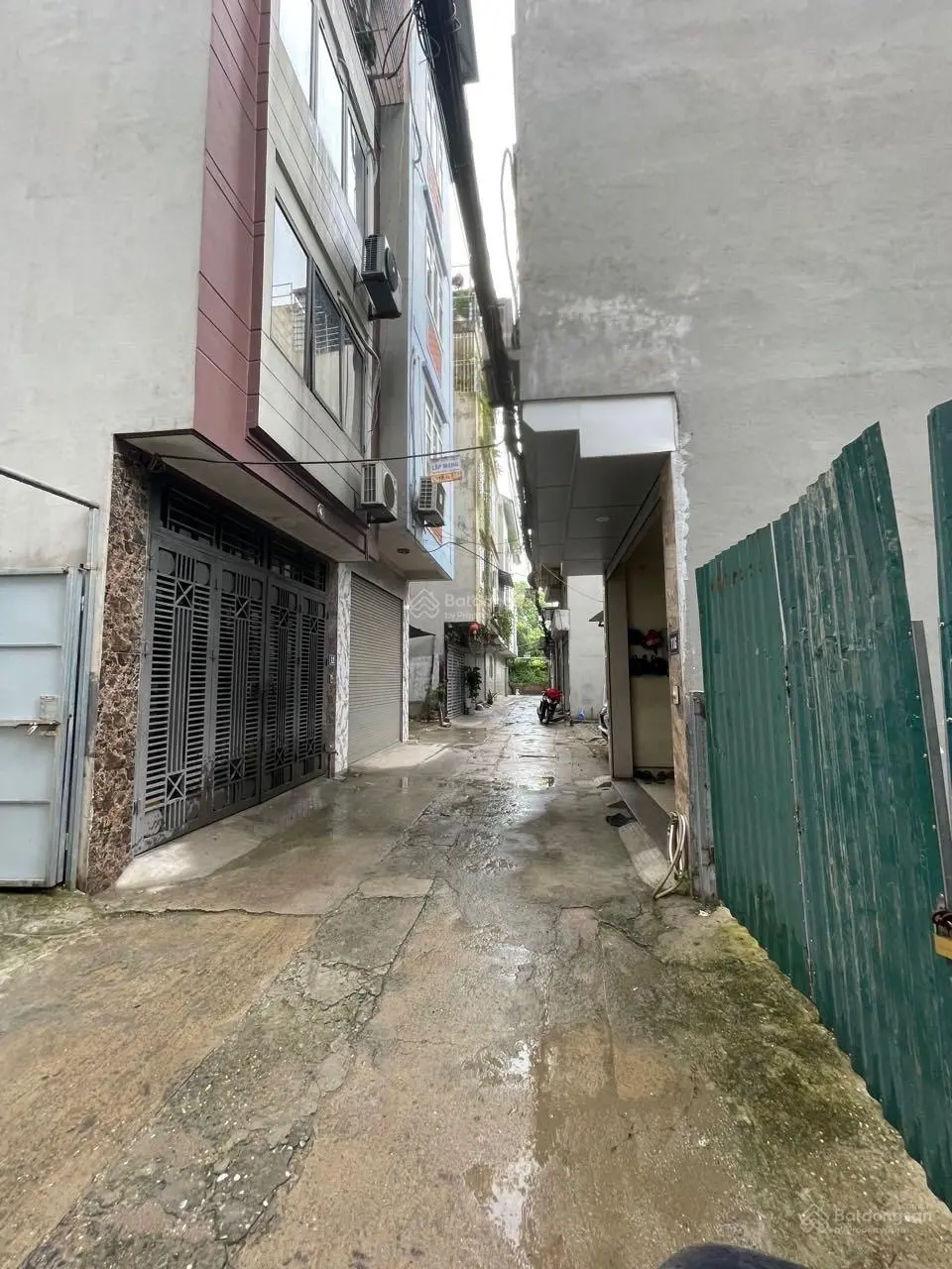 Chính chủ bán mảnh đất Hoàng Mai - Nguyễn Khoái ô tô vào nhà DT 37m - MT 4m - giá: 4.75 Tỷ