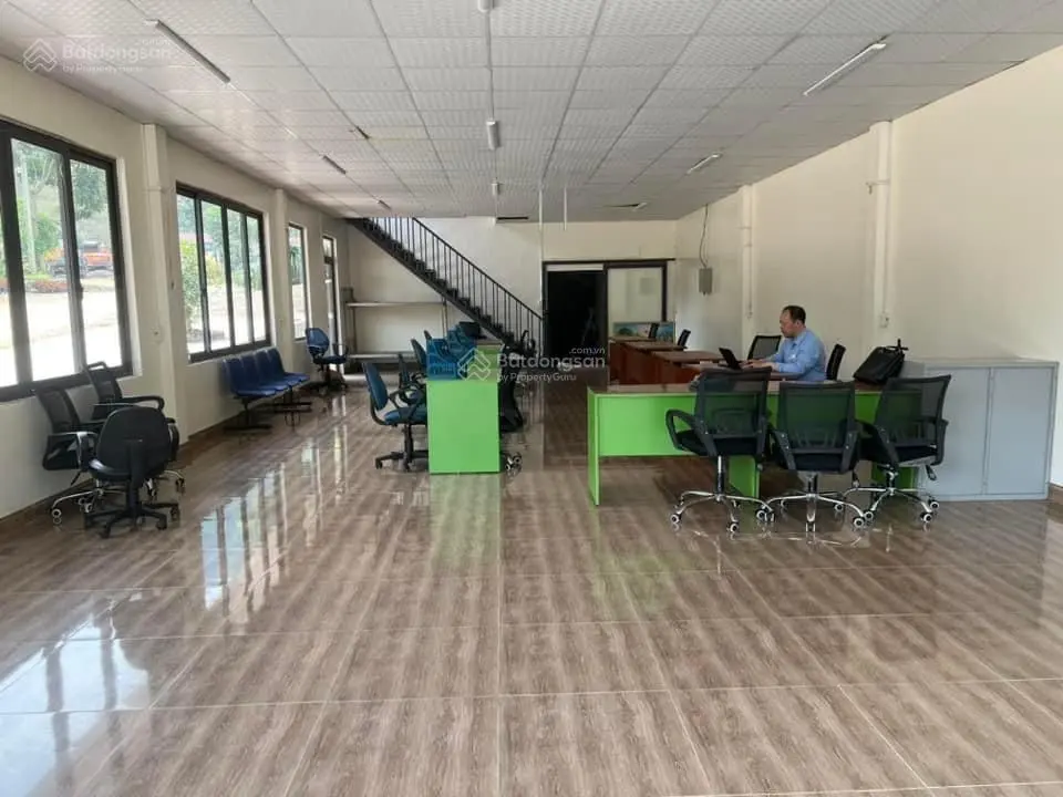 Siêu phẩm 2 mặt tiền 180m2 sổ đỏ thực tế hơn 200m2. Nhà 460 Điện Biên tp Lào Ca