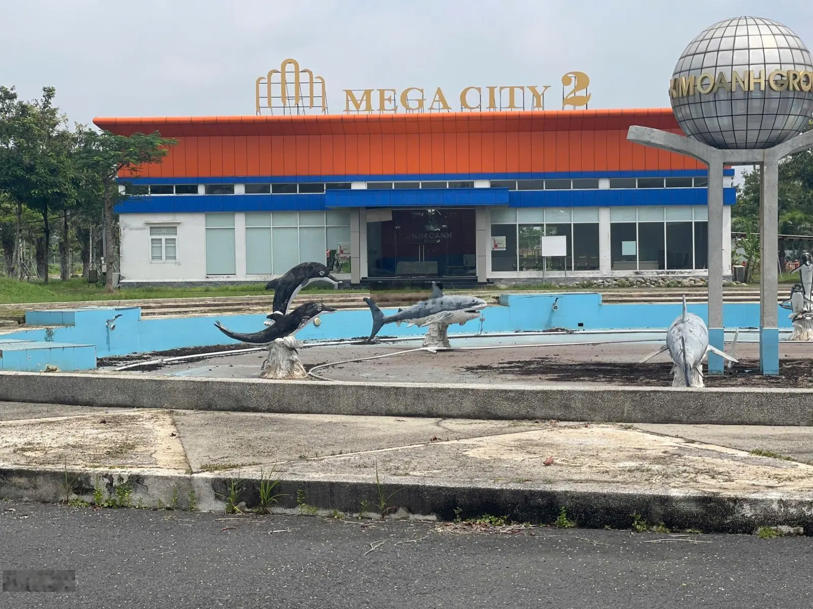 cần bán 1 lô đất tại dự án mega2 kim oanh giá bao hết 960 ra hợp đồng lh 0908 010 ***
