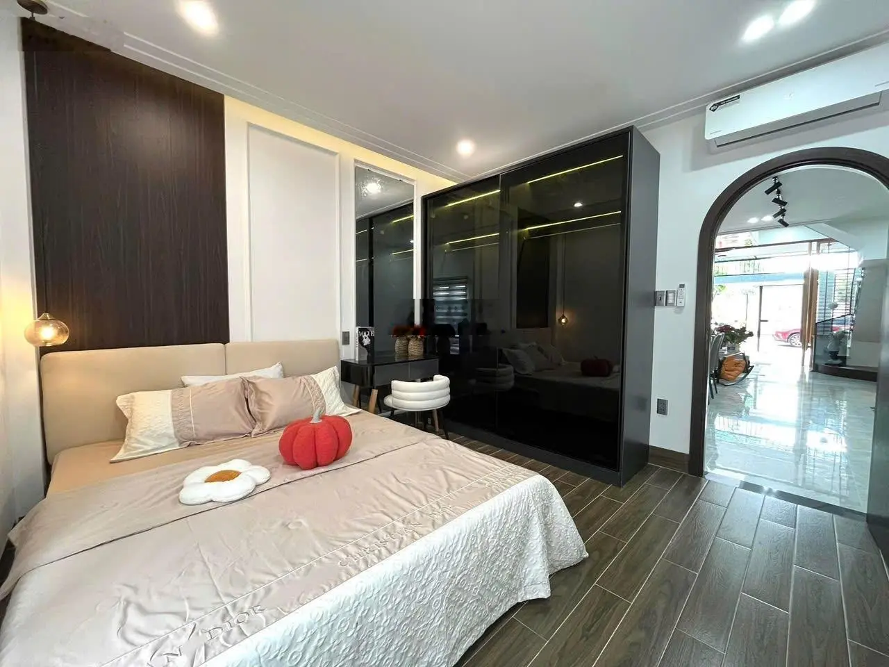 bán nhà 3 tầng mới đẹp bàu năng thanh khê gần biển