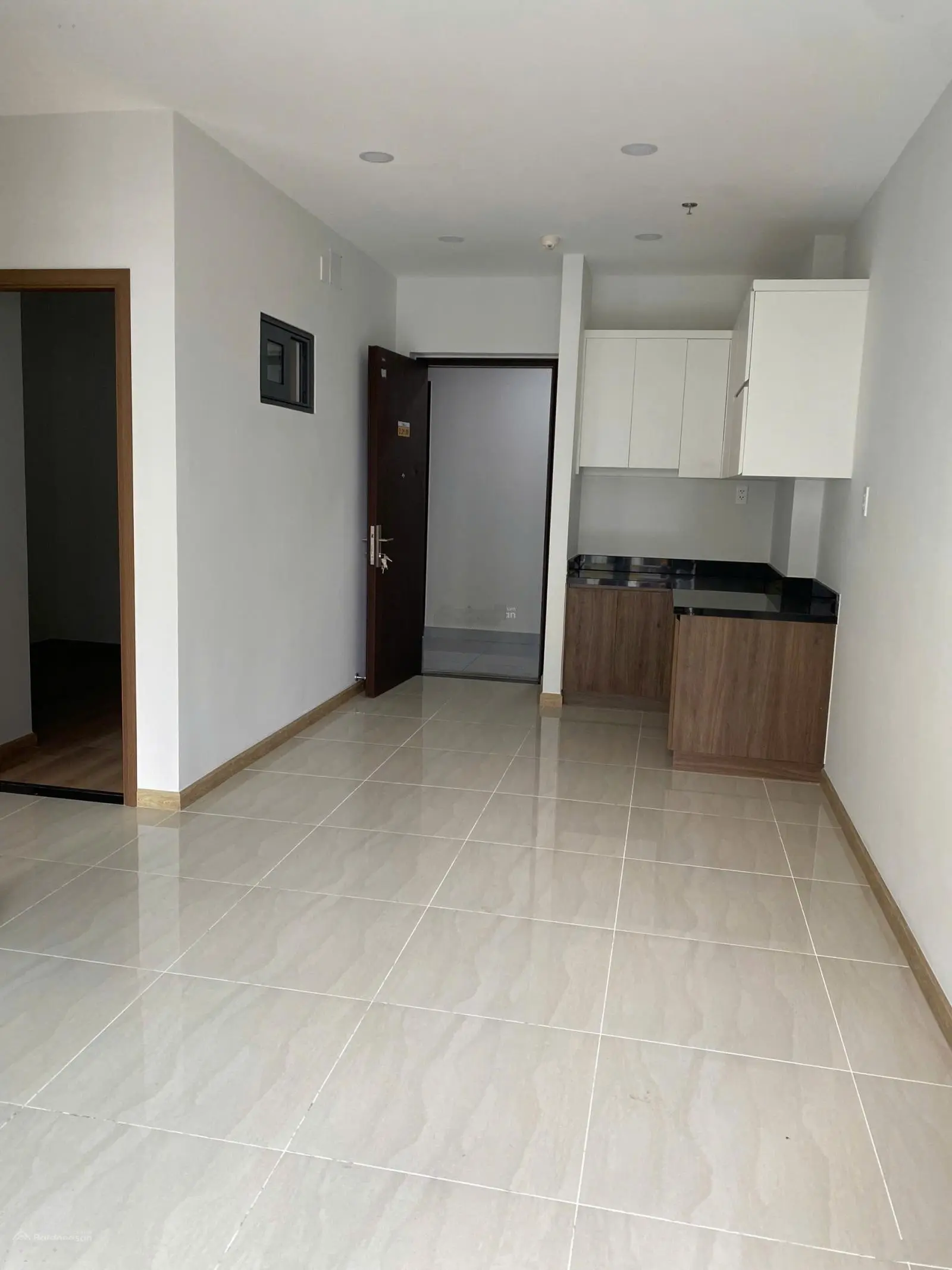 Bán căn 2PN1WC - Giá chỉ 1ty350 - Tầng trung - Bcons garden. Sổ hồng sẵn, Sang tên ngay