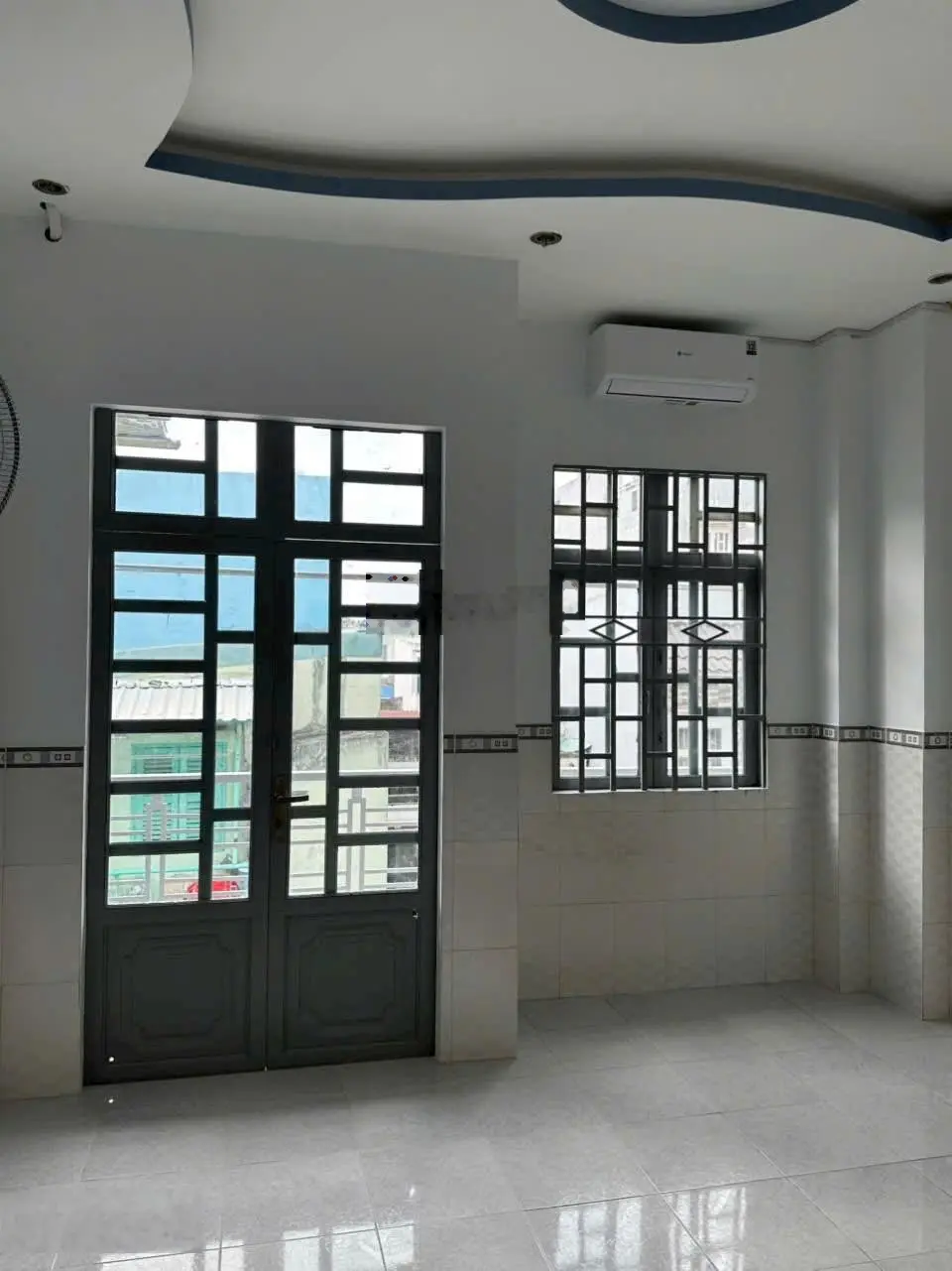 Nhà HXH 1/ Phạm Văn Chí, P.7, Quận 6 - 4 x 11 - Trệt 2 Lầu ST - 4PN 3WC - Giá 6.6 Tỷ