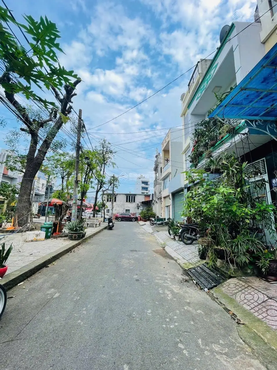 Bán gấp nhà 1 trệt 1 lầu 3PN 2WC. Mặt tiền Đường Số 10 - P. Linh Tây - DT 55m2
