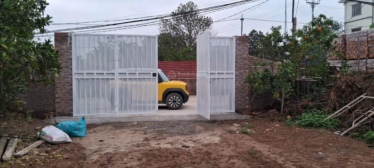 Em bán giúp người nhà đất vườn có sẵn nhà, DT đất 1.380m2, 9 tỷ 700 tại Tân Phú Quốc Oai, Hà Nội