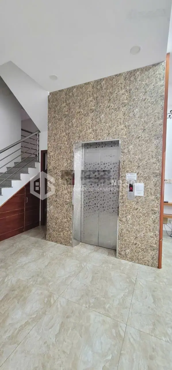 Giảm sốc 5 tỷ. 22 tỷ xuống 17 tỷ sở hữu căn khách sạn 6 tầng, KD thu nhập tốt Bãi Sau Vũng Tàu