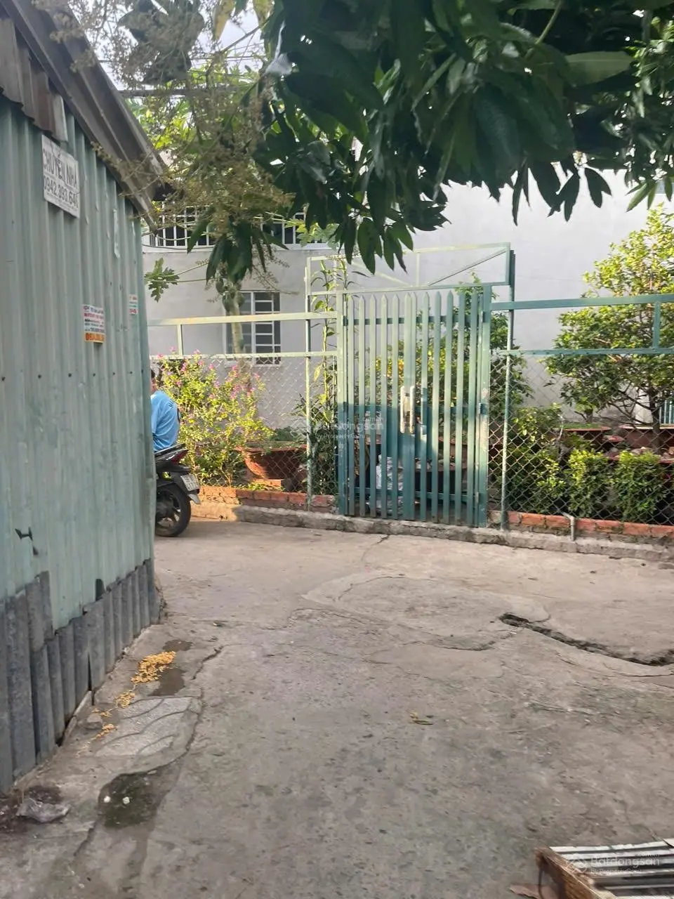 Cần bán nhà giá rẻ Lê Tấn Bê, An Lạc, Quận Bình Tân, Hứơng Đông, Hẻm xe hơi