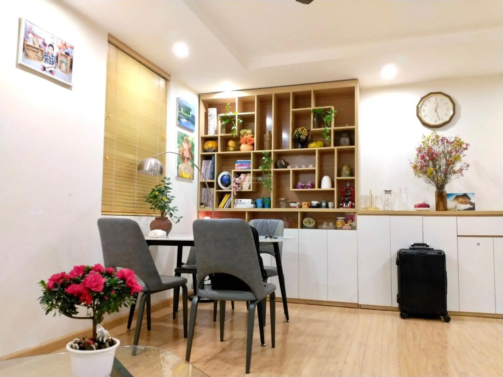 Căn góc đẹp cực hiếm quận Thanh Xuân 60B Nguyễn Huy Tưởng 70m2 2N2WC chỉ nhỉnh 4 tỷ. LH: 0964 380 ***