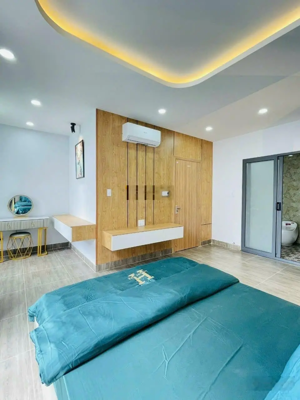 Bán Gấp nhà MT Lê Trọng Tấn Tân Phú DT 75m2 GIÁ bán 2 tỉ 265 đầy đủ nội thất SHR