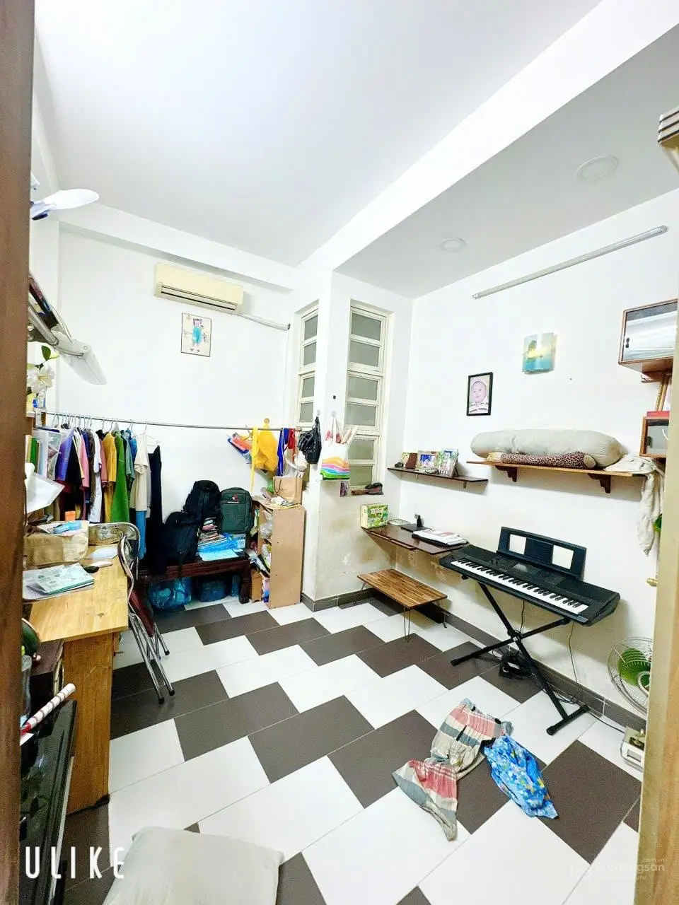 Cần bán nhà hẻm Trần Thủ Độ, P. Phú Thạnh, Tân Phú