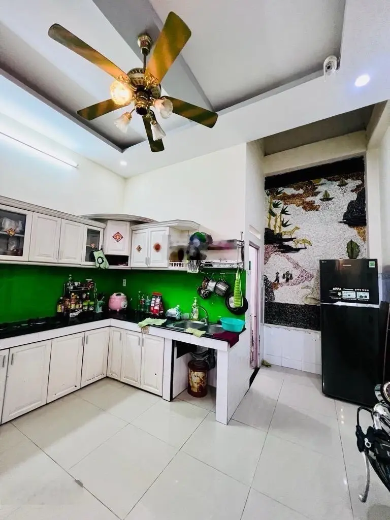 Hàng độc HXH tại đường Huỳnh Văn Nghệ, 6,55 tỷ, 56m2, 4PN + 4 WC, Gò Vấp