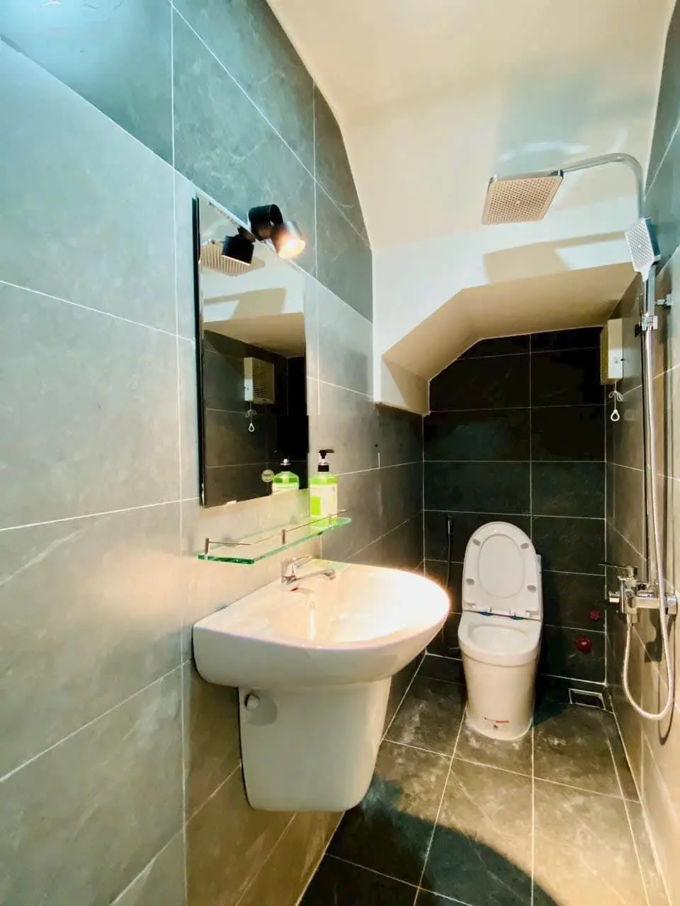 Cần bán gấp Bàu Cát, p12, Tân Bình. Dt 47,94m2 . Giá 2,7 tỷ