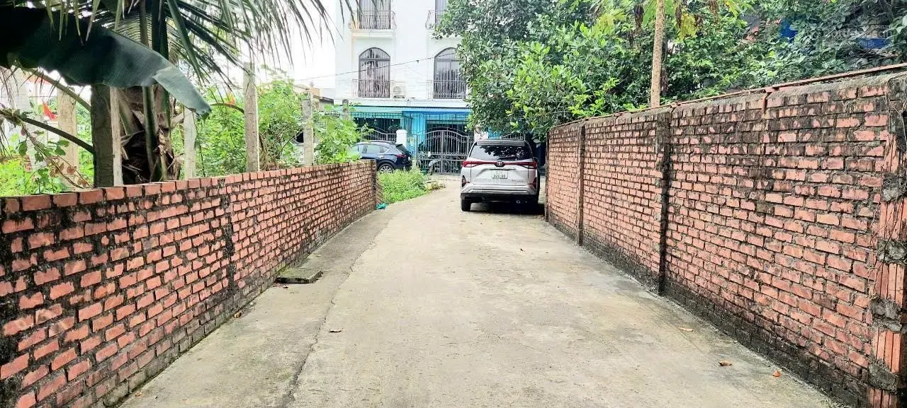 Lô đất cực đẹp 93m2 mặt ngõ 4m tại Xích Thổ Hồng Thái AD giá 1,1 tỷ ( Liên hệ 0934 643 ***
