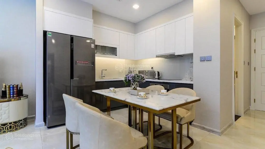 Sang sổ liền tay cần bán nhanh căn hộ Vinhomes Golden River 2PN 9,8 tỷ 79m2