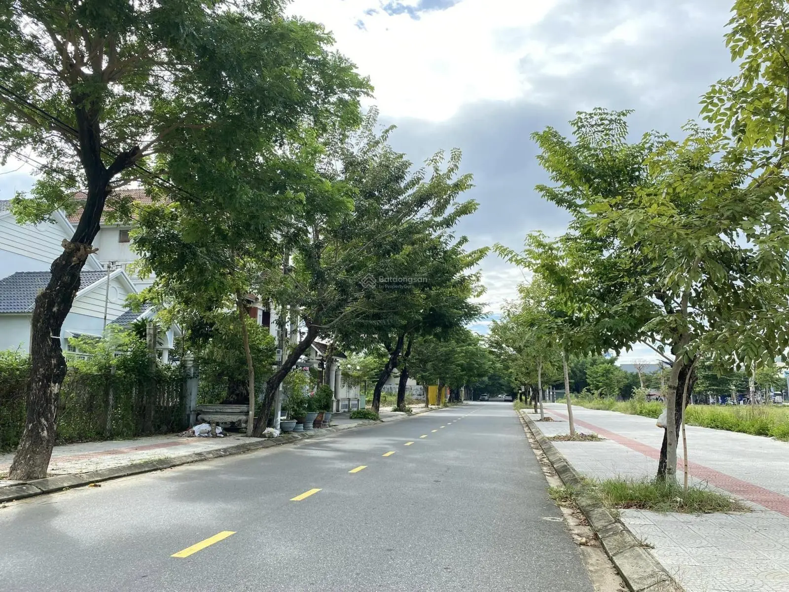 Chính chủ gửi bán đất biệt thự đường Tôn Thất Dương Kỵ (view công viên) - Hòa Xuân