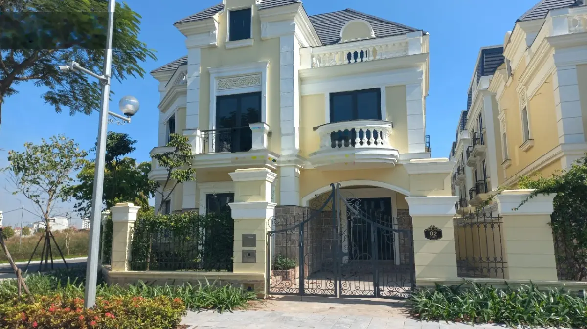 Bán lô biệt thự An Lạc Symphony, dt 132m2, có hầm dt 90m2, gần trường mầm non, hướng ĐN