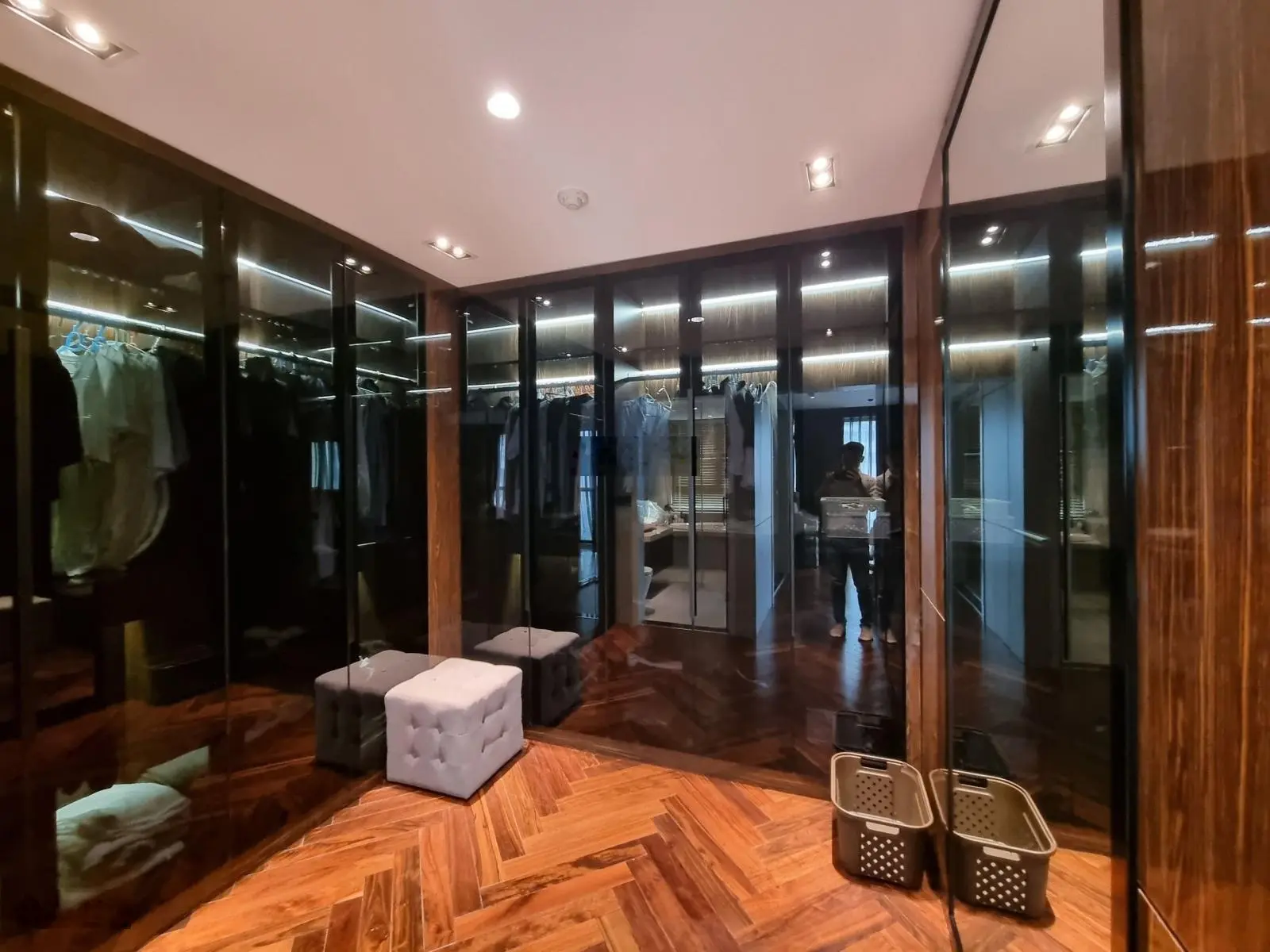Cần bán căn penthouse 591m2 góc vip nhất Lancaster Núi Trúc View Hồ Tây