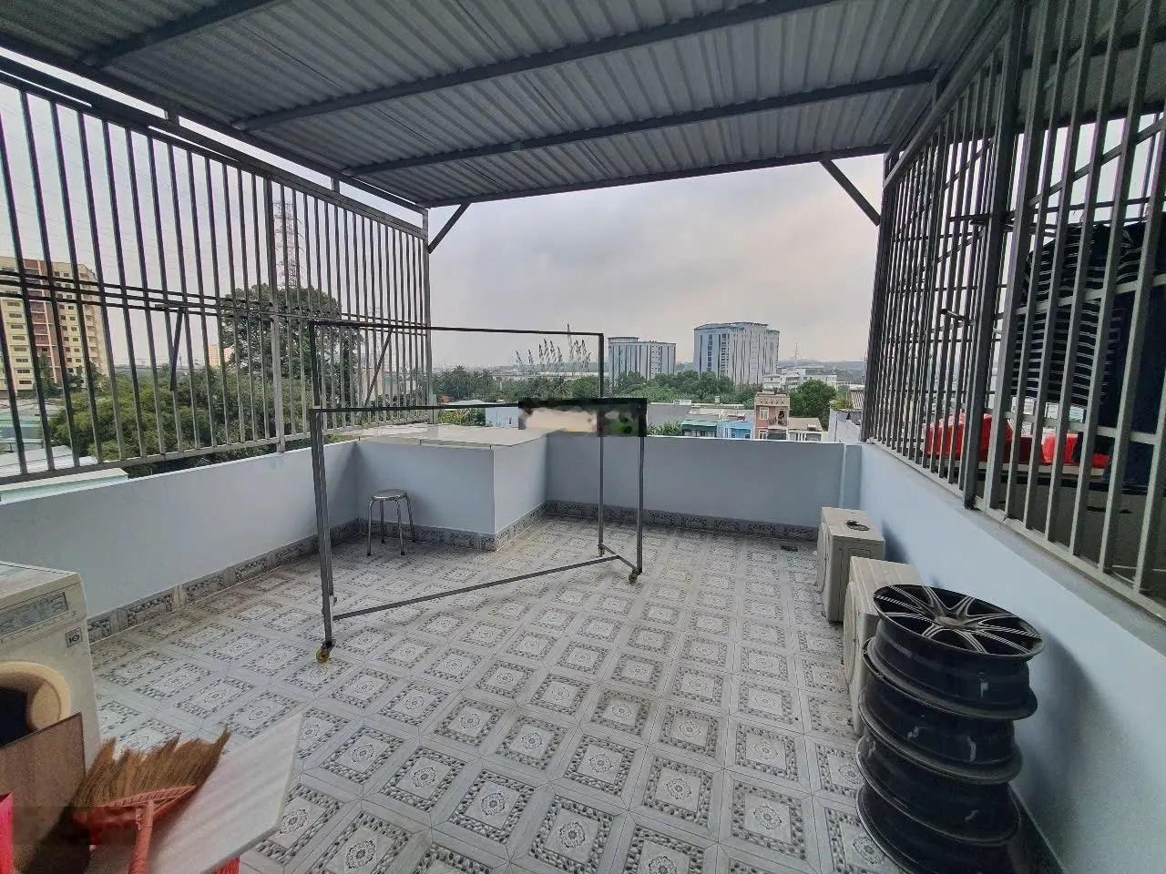 Nhà 3 tầng cực đẹp, trung tâm Hiệp Phú gần Vincom, ngã 4 Thủ Đức, Lê Văn Việt TP. Thủ Đức