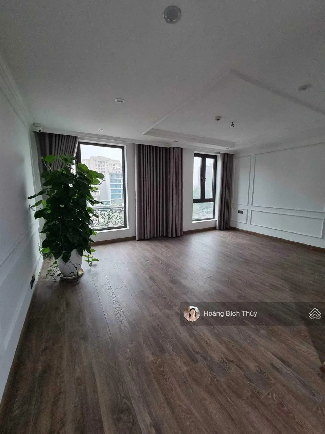 Bán tòa 6 tầng 1 mặt phố 1 mặt ngõ ôtô - MP Đội Cấn - 110m2 MT: 5.5m, 38 tỷ - kinh doanh sầm uất