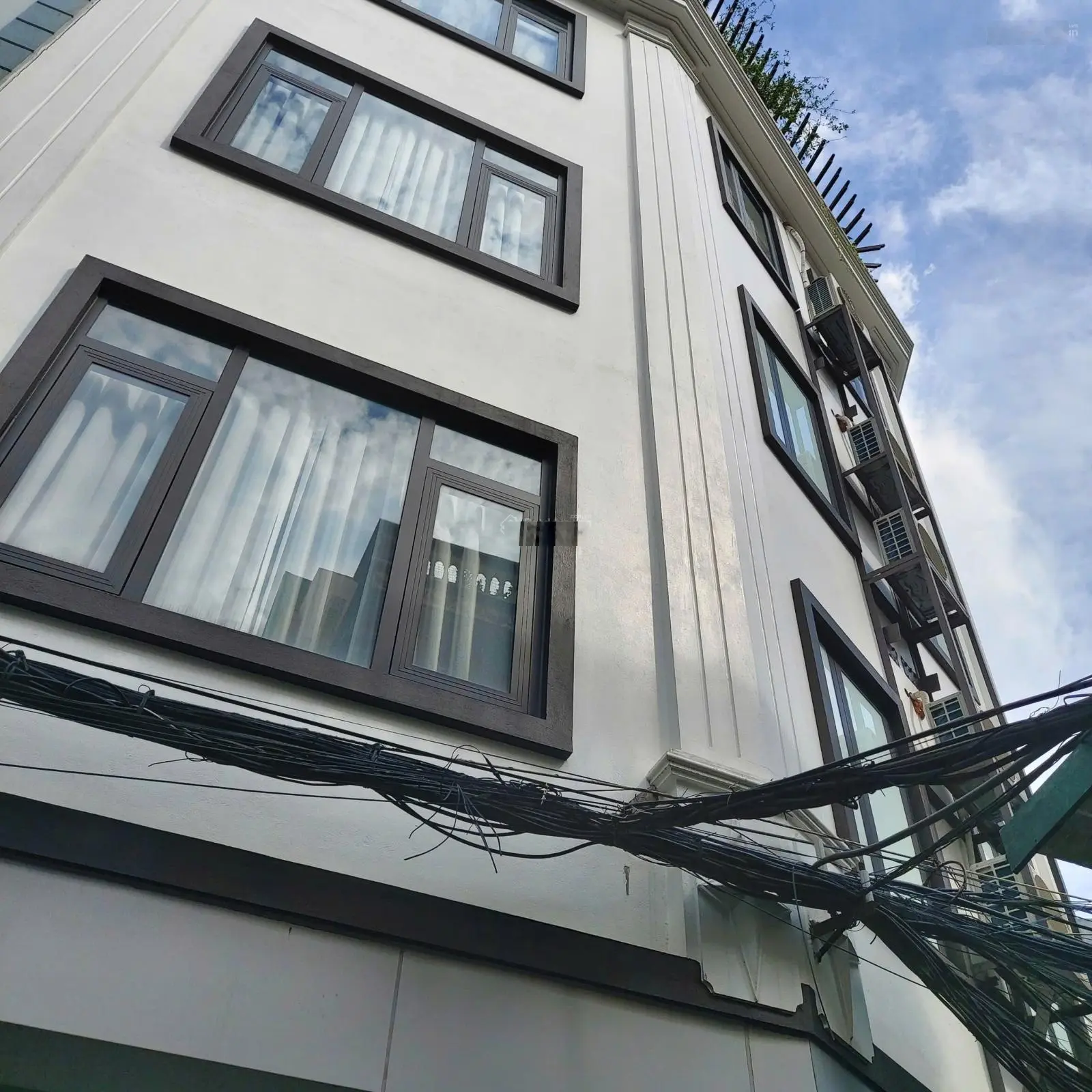 B.THỰ T.C.Đ PHÚ MỸ - 64M - 5T - MT15M - GARA 3 Ô TÔ - 3 MẶT THOÁNG KHỦNG -THANG MÁY XỊN - GIÁ 14 TỶ