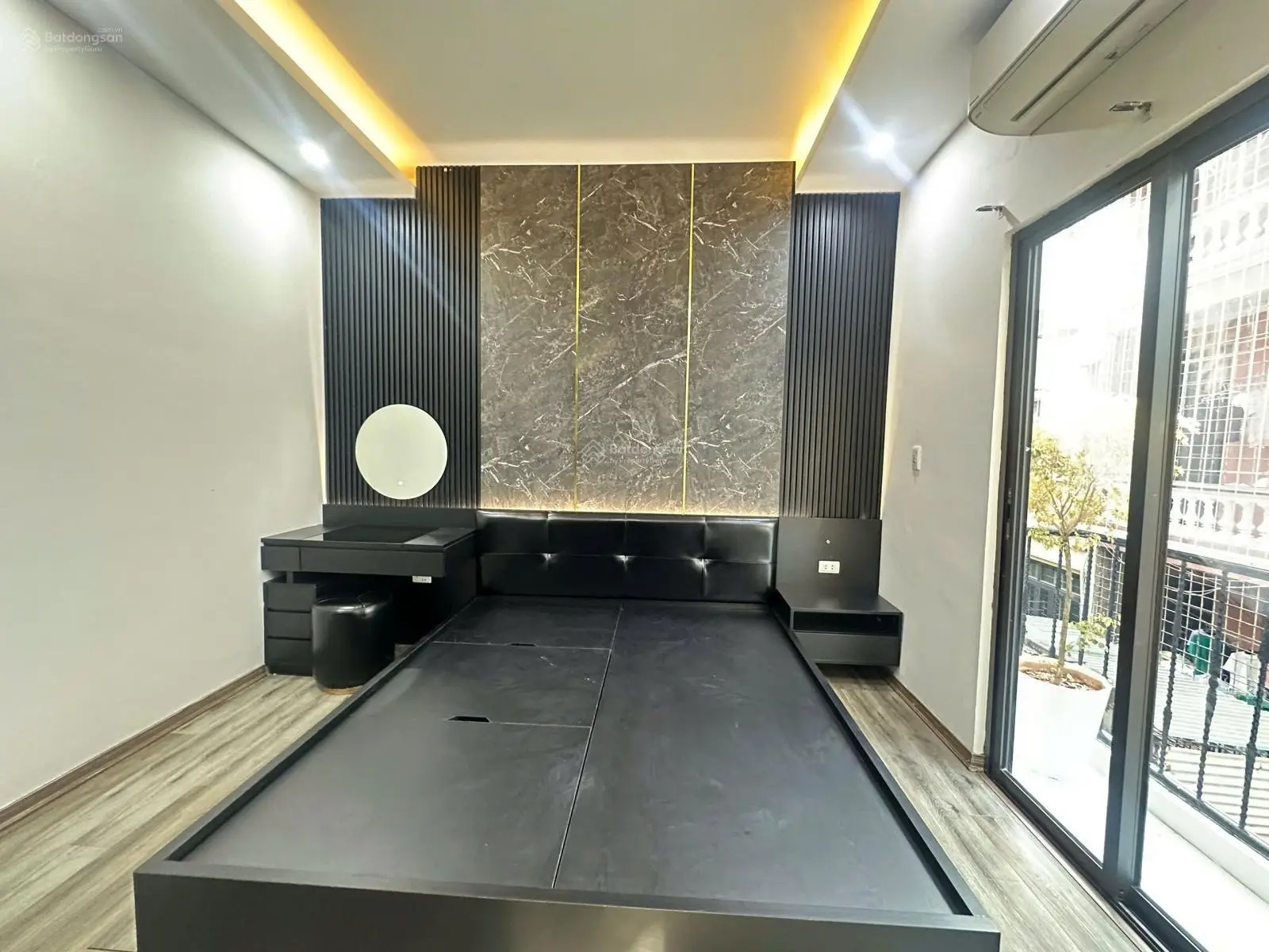 Bán nhà hồ linh quang lô góc - ô tô tải đỗ cửa - 45m - 4tầng - mt 3,8m - 9tỷ 350 - full nội thất