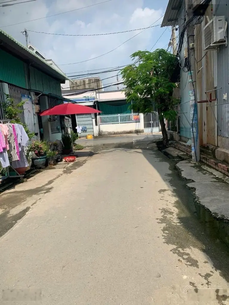 Bán dãy phòng trọ 6 căn, ô tô vi vu, Lê Văn Lương, 7 x 19, Sổ đẹp, chỉ 4,3 tỷ.