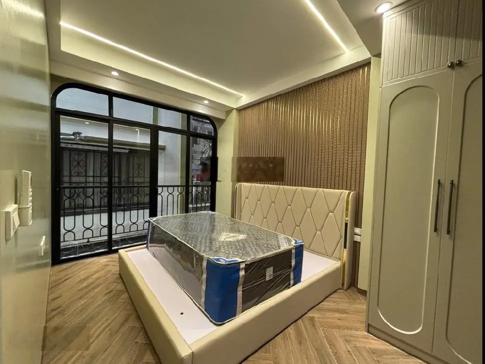 Bán nhà đẹp - phố Minh Khai - 43m2 - 5 tầng - đất nở hậu - tô vào nhà - ở ngay - kinh doanh đỉnh