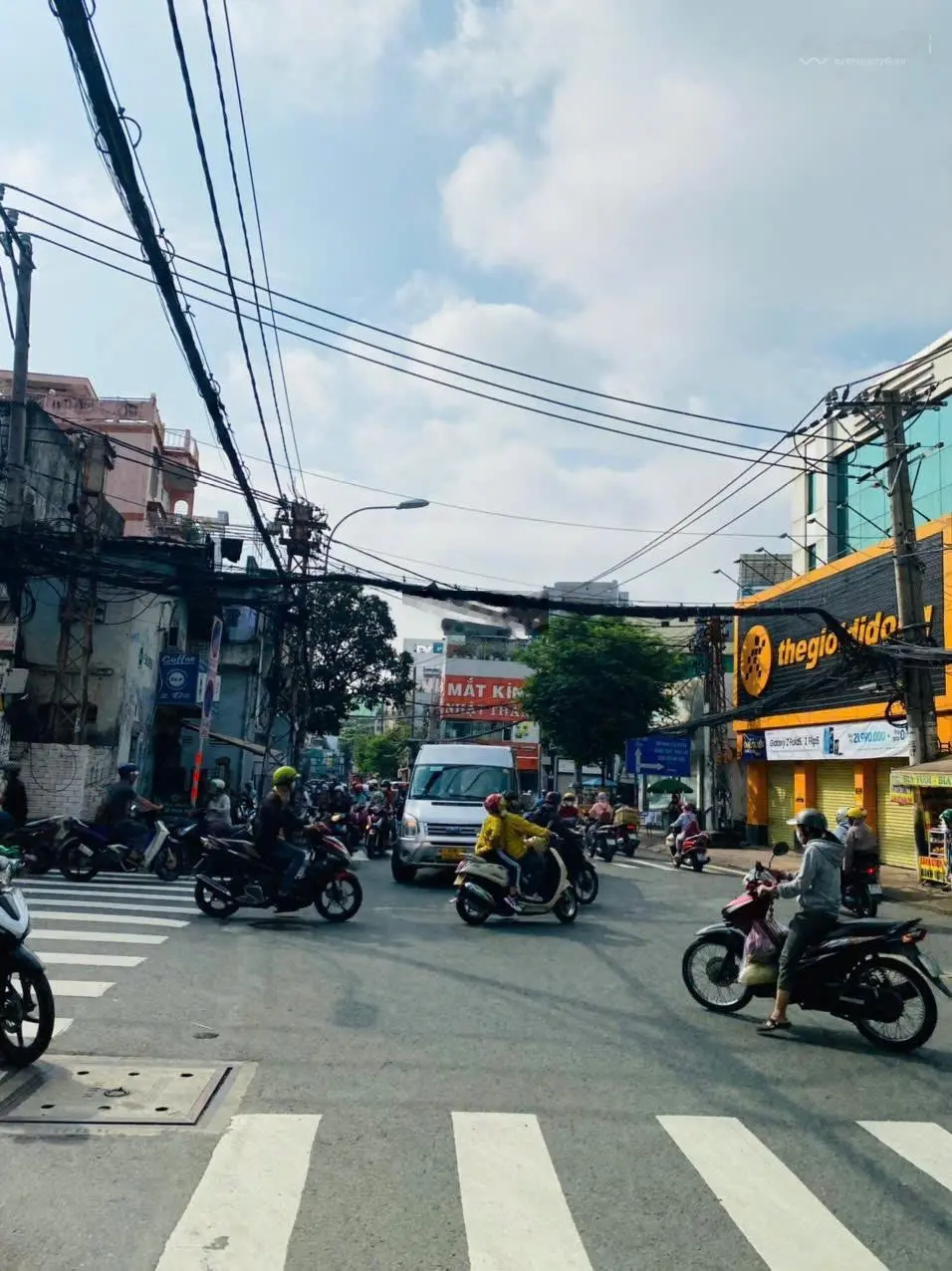 Cần bán nhà mặt tiền Lê Quang Định, P14, Bình Thạnh, DT 4,7x26m, giá bán 20,8 tỷ bớt lộc