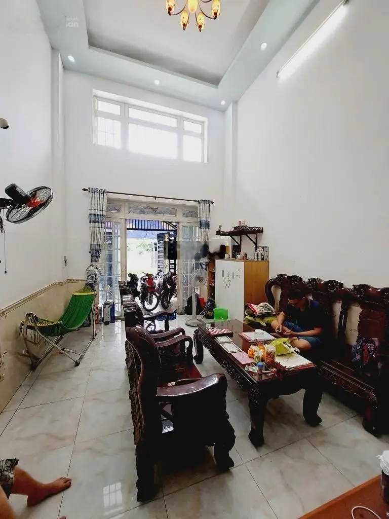 Nhà 3 tầng (4m x 19m) 75m2, đường Thạnh Lộc 16, P. Thạnh Lộc, Quận 12, 4,7 tỷ