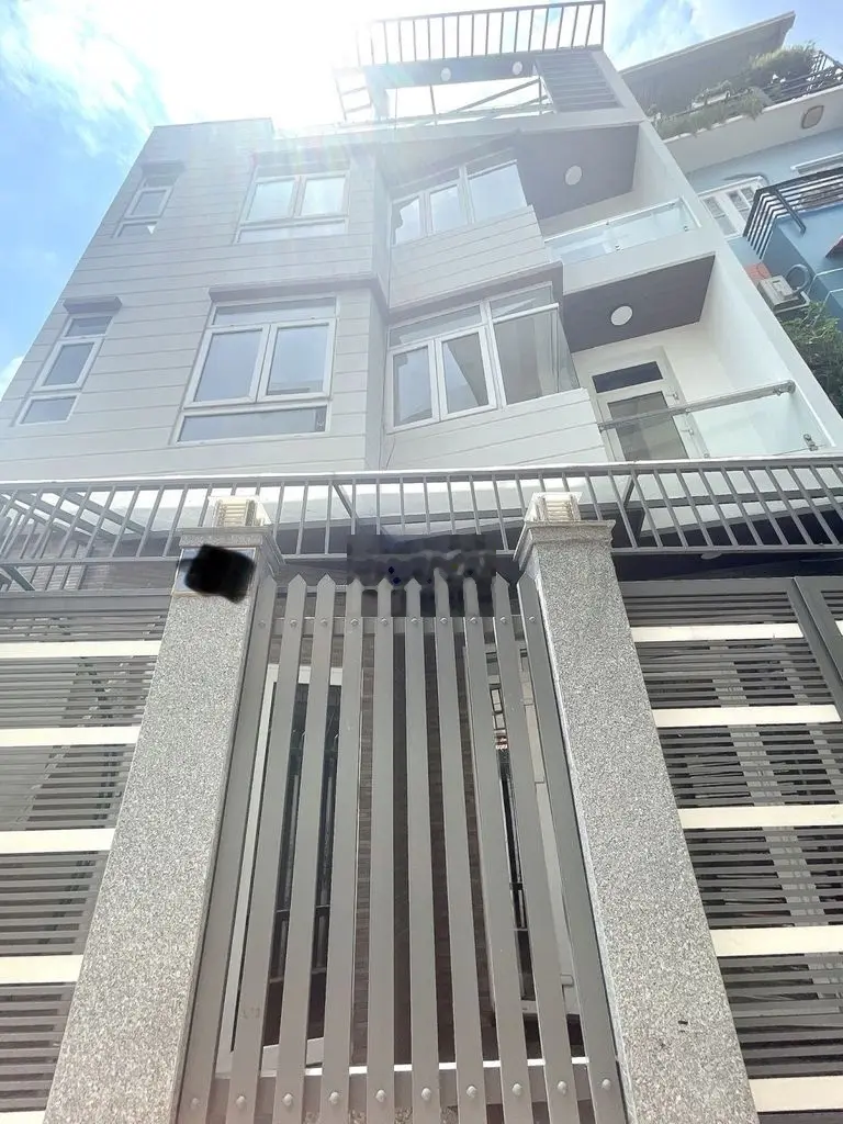Ngộp bank 7 tỷ, hẻm ô tô Bình Thạnh, 1 trệt 3 lầu, 5 phòng ngủ