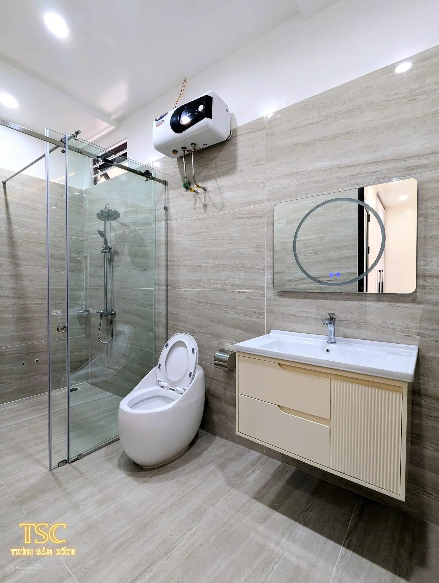 Siêu phẩm đẹp như Villa phố Trần Nguyên Hãn 66m2 ngõ đẹp 4,8 tỷ