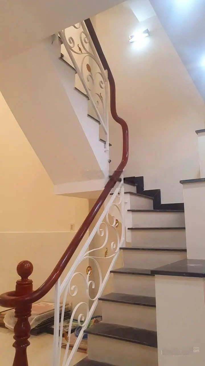 6,9 tỷ - 5 tầng đúc BTCT - 184/54 Âu Dương Lân, P3Q8, gần TTTM Parc Mall