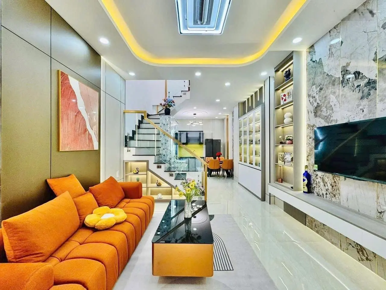 Nhà full nội thất đường Lê Lai, Gò Vấp chỉ 2tỷ050. DT 44m2. Cạnh ĐH Công Nghiệp. Đi sân bay chỉ 2p