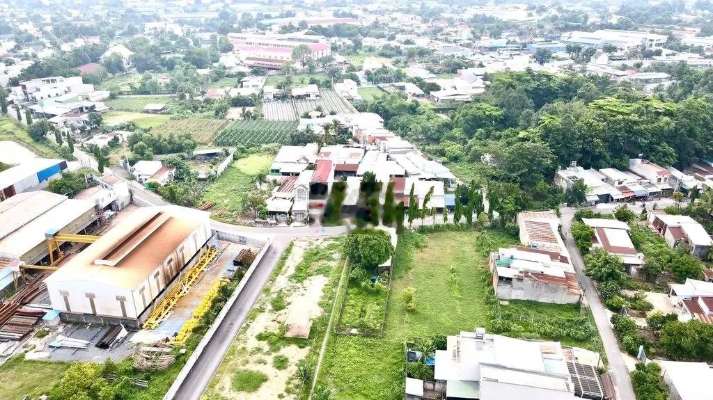 Lô đất mặt tiền đường số 5, 90m2 full thổ, ngân hàng cho vay 70%