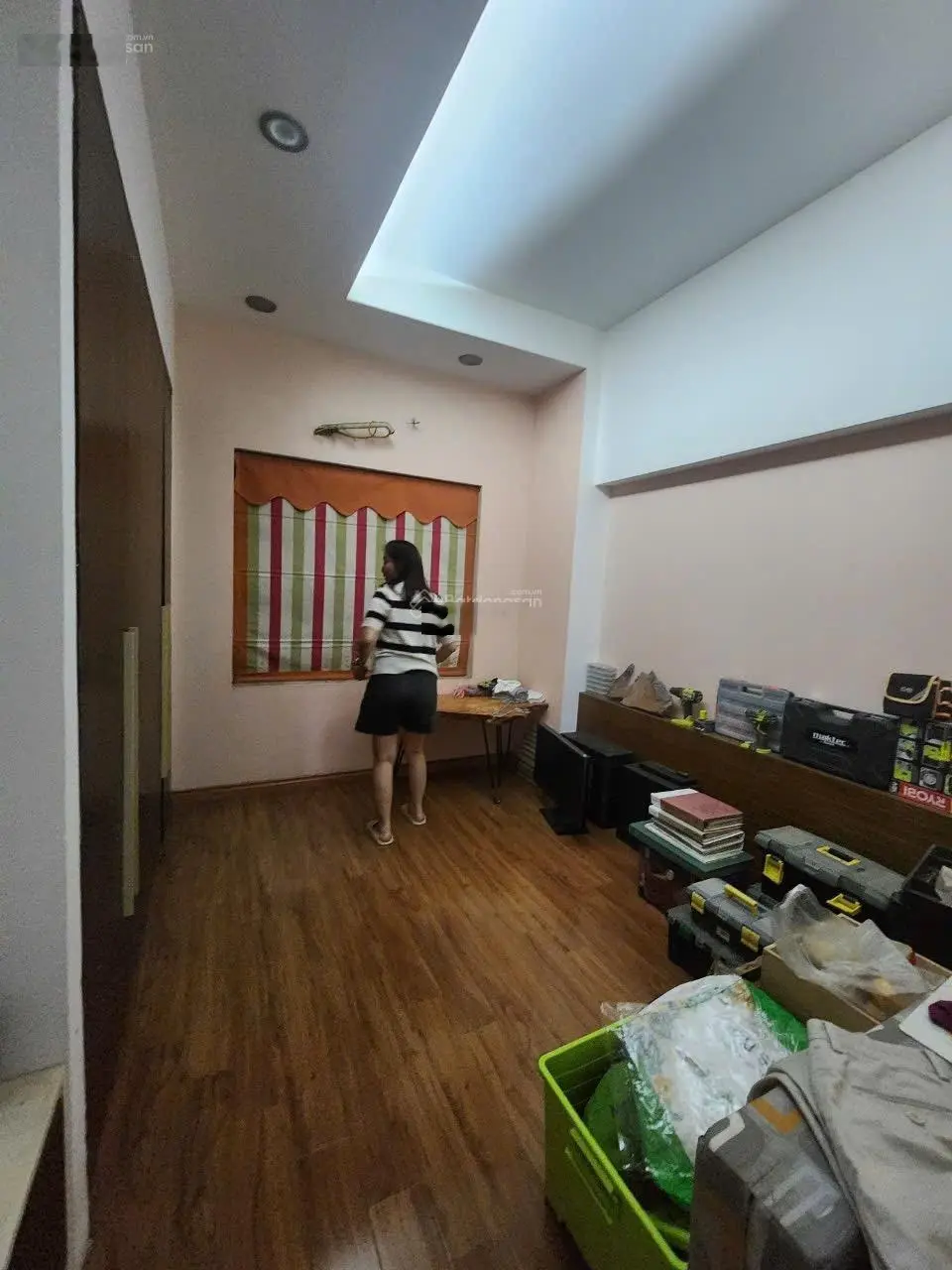 Bán chung cư Nơ Bán Đảo Linh Đàm diện tích 75m