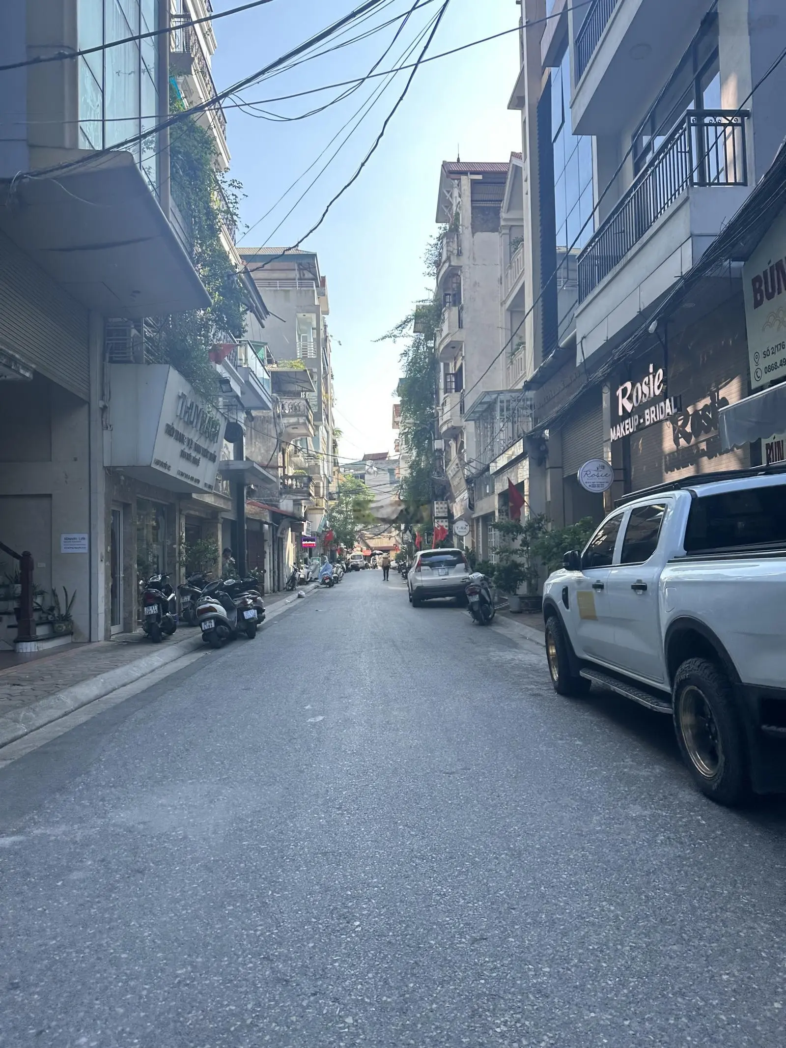 Bán nhà phố Nguyễn Sơn, vị trí đẹp, gần mặt phố, kinh doanh đa dạng