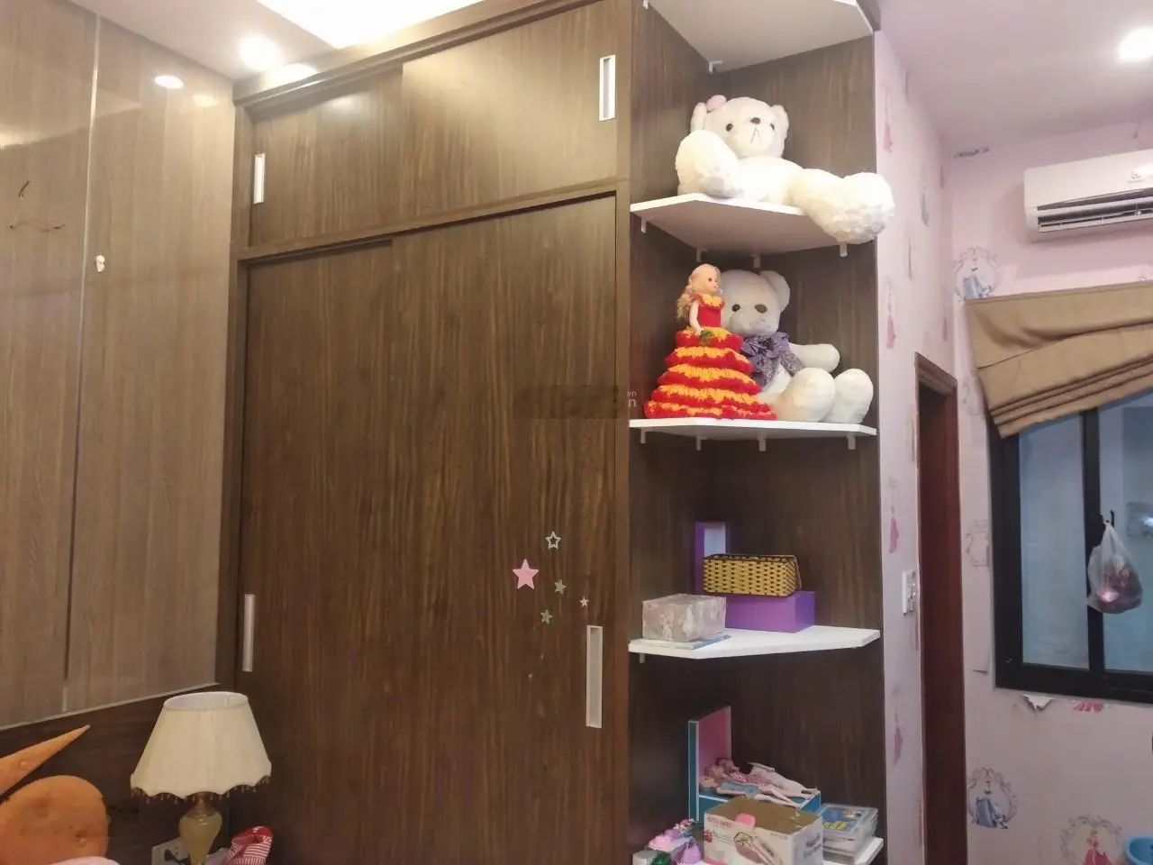 Chính chủ bán nhà ngõ 360 Xã Đàn, cách mặt phố 30m, 25m2 5 tầng mặt tiền 4m còn mới, chỉ 4,35 tỷ