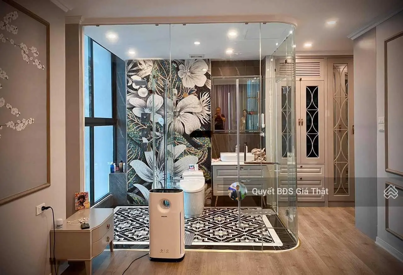 (Giá thật) chính chủ bán căn 128m2, 3 phòng ngủ + 2 vệ sinh full nội thất giá 8.2 tỷ Times Tower