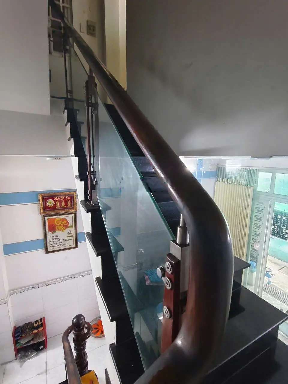 Bán nhà 2 lầu báo sang tên giáp gò vấp
