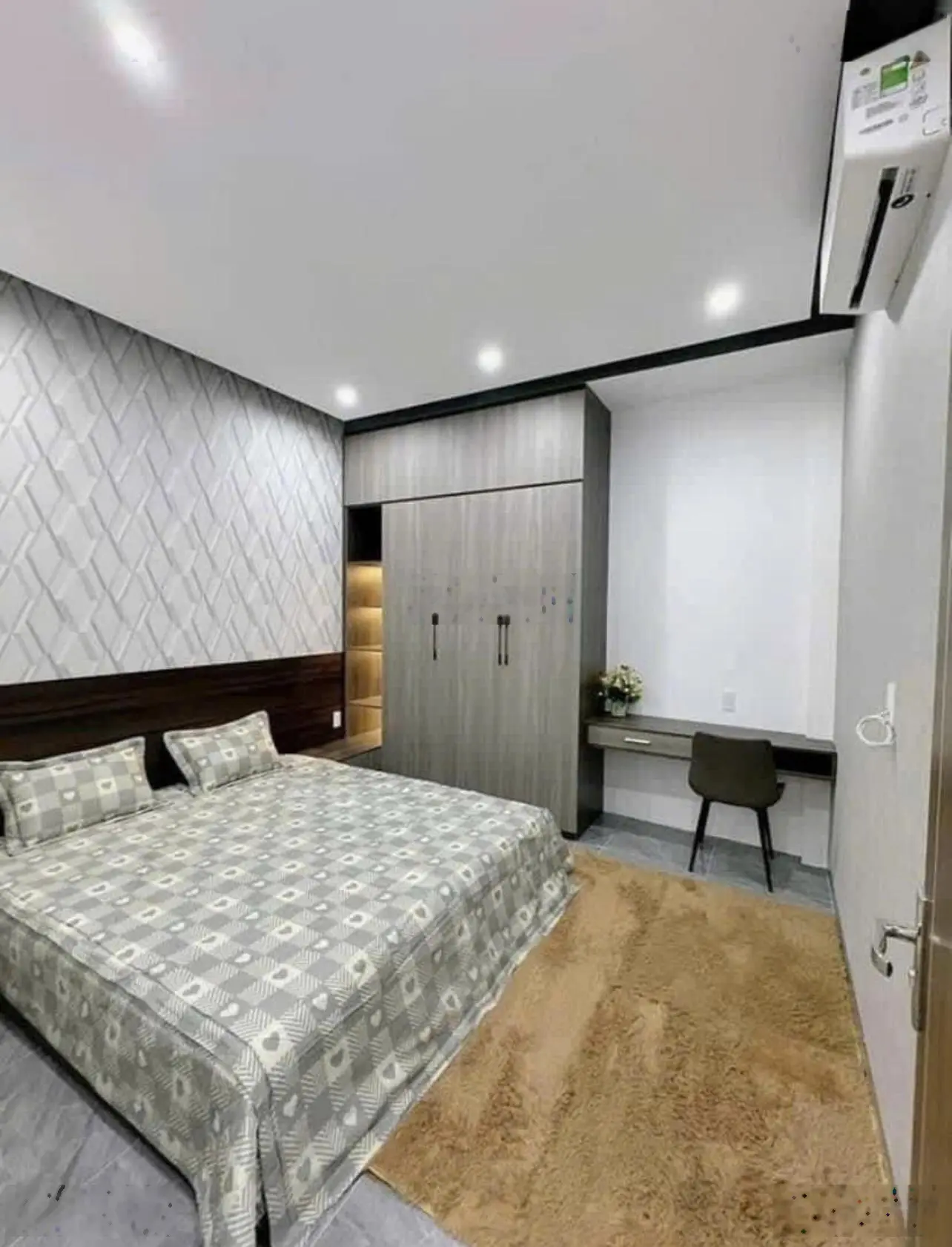 Chính chủ kẹt vốn cần bán gấp căn nhà Bình Chánh giá rẻ