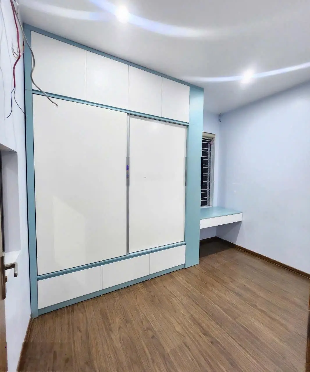 Bán nhà Nguyễn Đức Cảnh chỉ 10 bước chân ra đến Hồ Tam Bạc