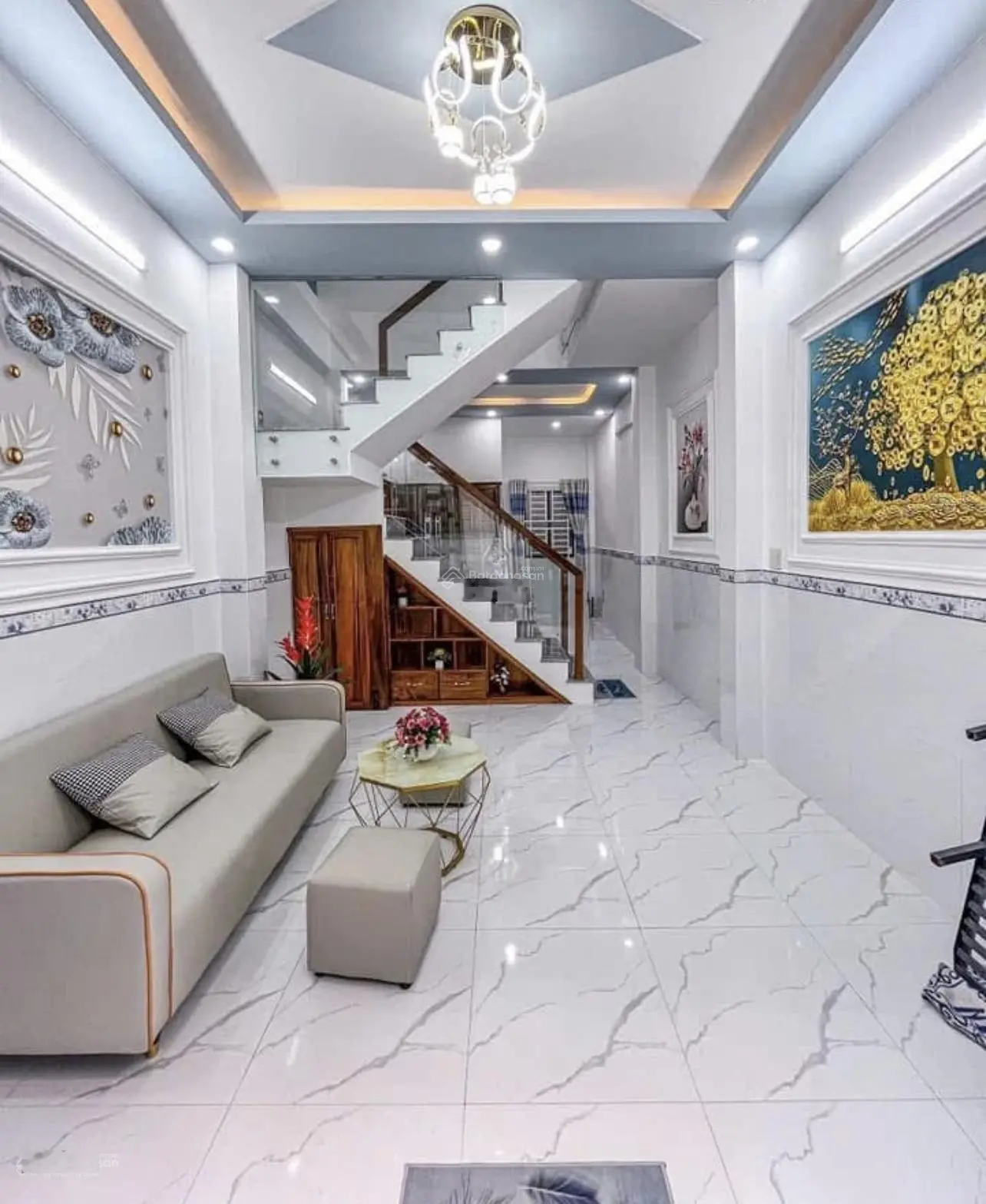 Định cư nước ngoài bán gấp NR 2PN, 2WC, 52m2 tại Đoàn Văn Bơ, P4, Q4, HCM GIÁ 1TỶ560