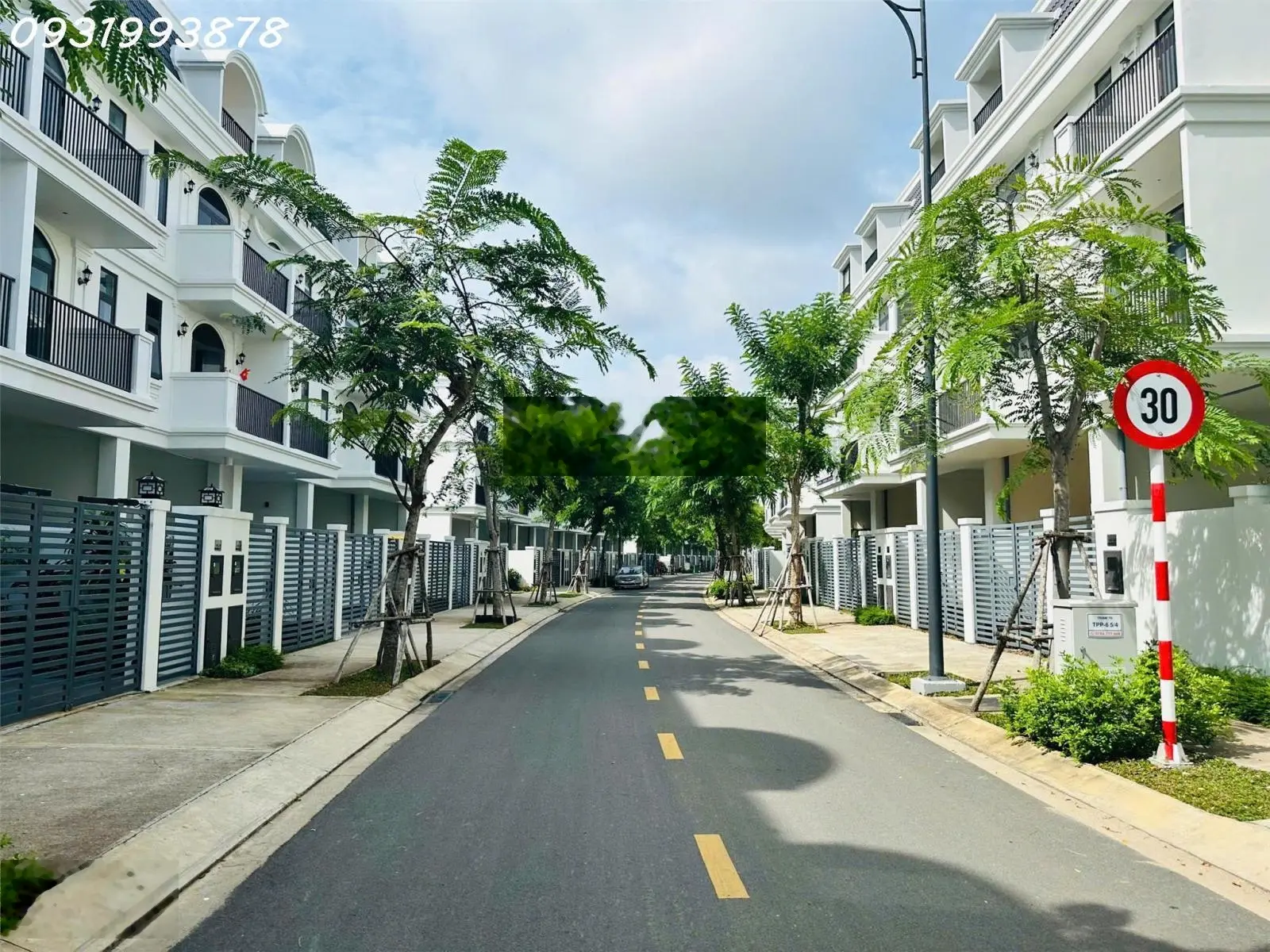 Nhà Phố La vida ngang 5, xây dựng 5x11, Giá 4ty950 (Giá 100% đã bao gồm sổ và thuế phí)
