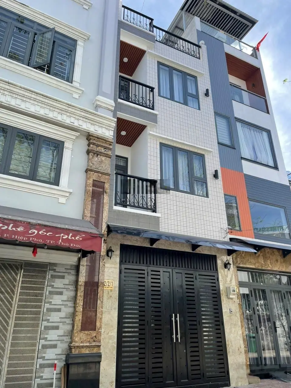 Bán nhà HXH 8m có lề láng nhựa sạch đẹp 4 tầng DT: 55m2 3PN 3wc Trương Văn Thành, Hiệp Phú, Q9
