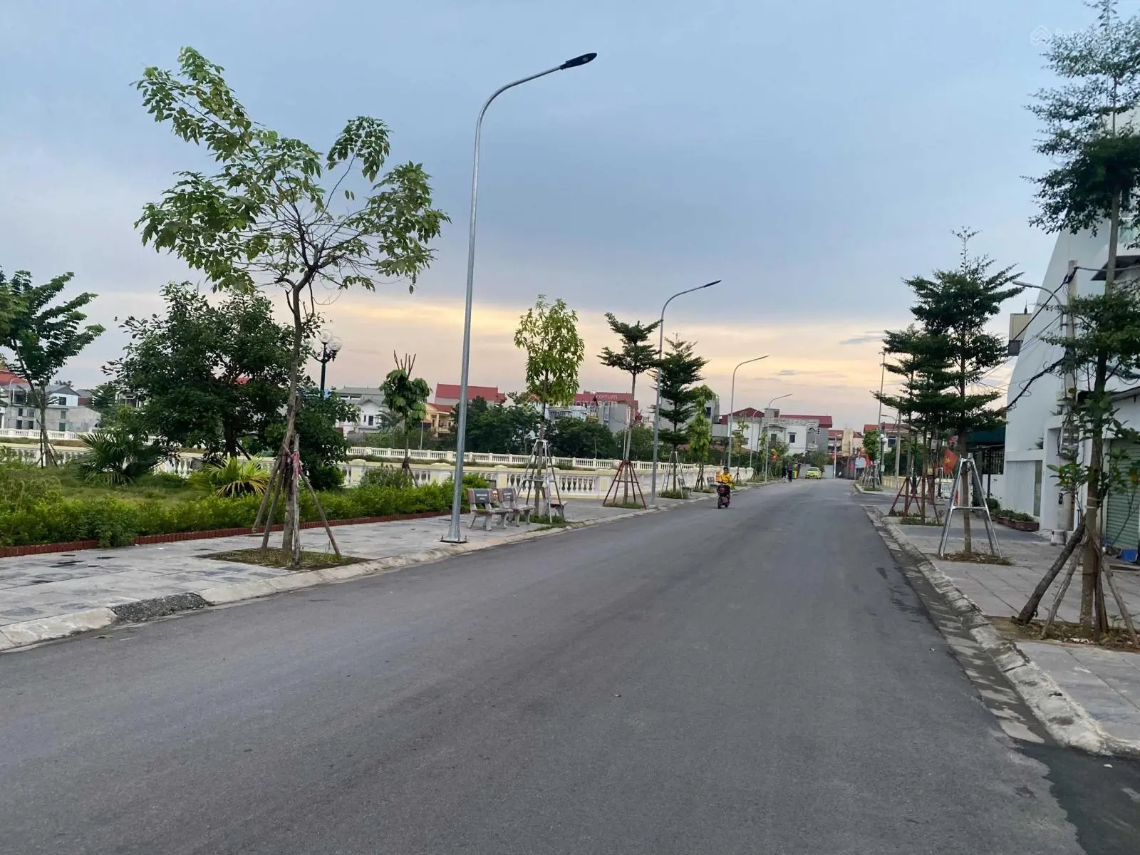 Cần bán gấp 170m2 đường 10m tại Tiên Dương Đông Anh, giá đầu tư. LH 0981 568 ***